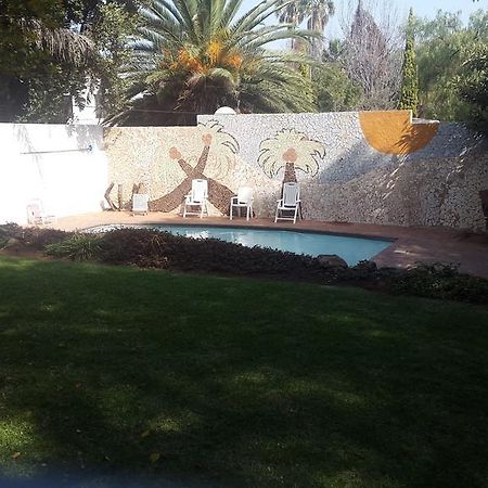 יוהנסבורג Rosebank Lodge & Backpacker מראה חיצוני תמונה