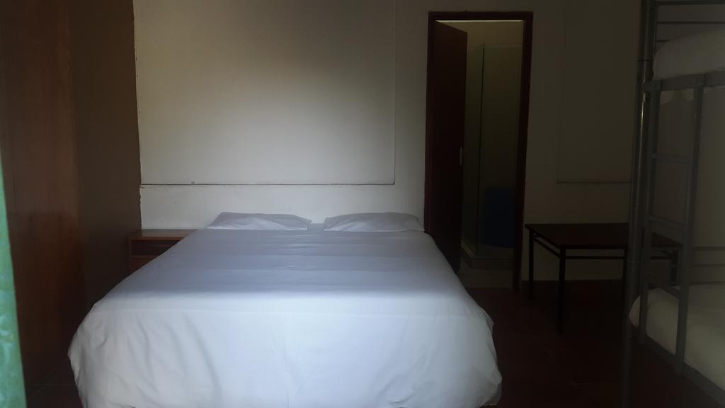 יוהנסבורג Rosebank Lodge & Backpacker מראה חיצוני תמונה