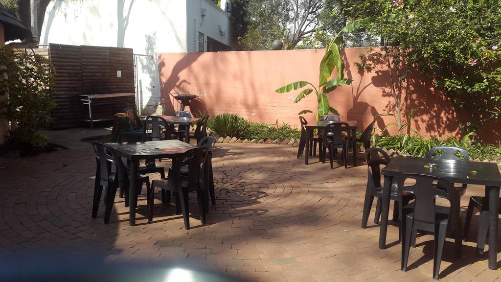 יוהנסבורג Rosebank Lodge & Backpacker מראה חיצוני תמונה
