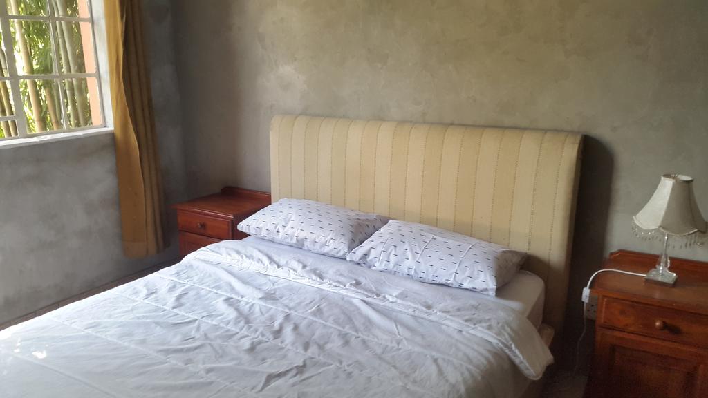יוהנסבורג Rosebank Lodge & Backpacker מראה חיצוני תמונה